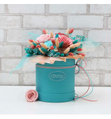 Букет из стабилизированных цветов "Ромео и Джульетта", 30х35 см. купить в интернет магазине подарков ПраздникШоп