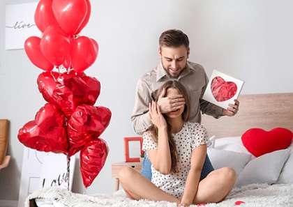 Что подарить любимой 14 февраля?